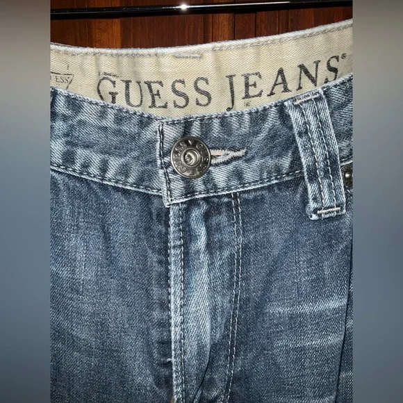 Guess Men's Distressed Blue Desmond Relaxed Jeans Size 32X32 - Picture 5 of 9